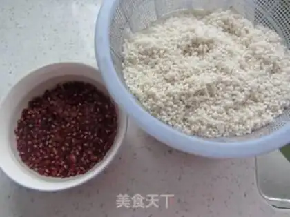Make Red bean dates step 1