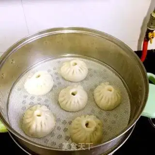 Make Onion bun step 11
