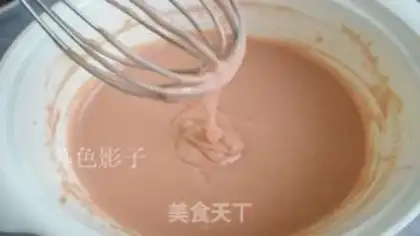 Make Cherry juice cake rolls step 2