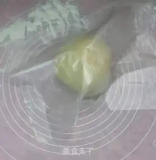 Make Ham chicken pine rolls step 5