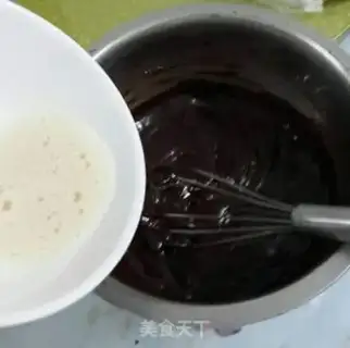 Make Chocolate mirrors step 12