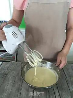 Make Summer eggs step 1