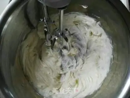 Make Scratch the tea with vanilla step 1