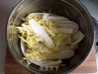 Make Garlic doll food step 0