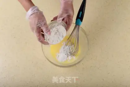 Make Rainbow cake step 5
