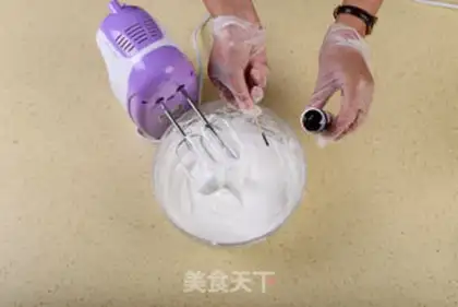Make Rainbow cake step 7