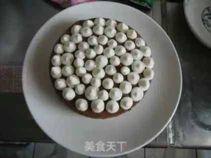 Make Big chocolate mousse cake step 23