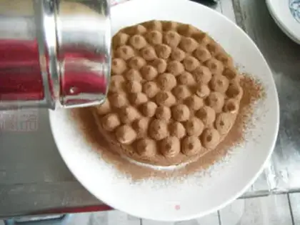 Make Big chocolate mousse cake step 24