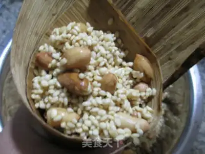 Make Battery peanut rice step 6