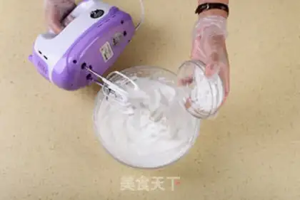 Make Rainbow cake step 14