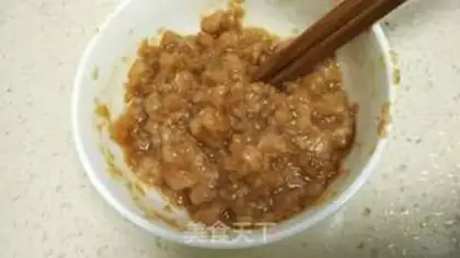 Make Bean petals and red cheese step 1