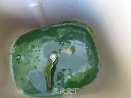 Make Spinach toast step 1