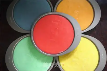 Make A five-colour rainbow cake step 6