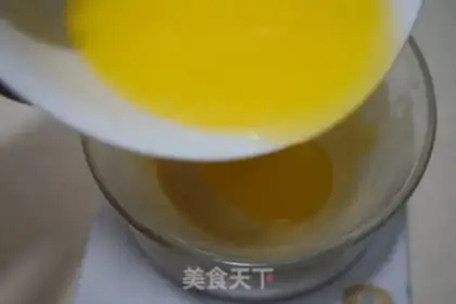 Make Double-coloured Madeleine step 6