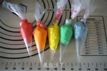 Make A five-colour rainbow cake step 10