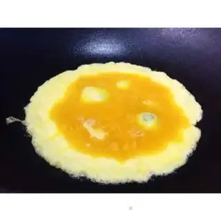Make Tomato fried eggs step 4