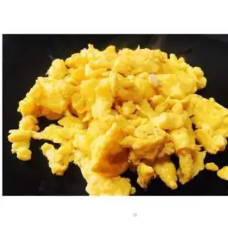 Make Tomato fried eggs step 5