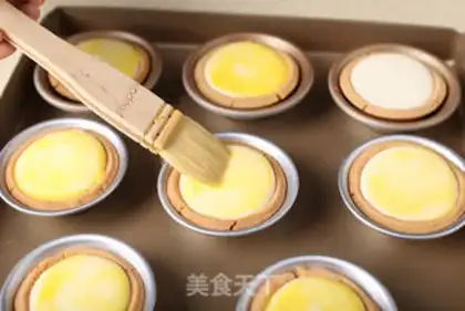 Make A cheese-leashed egg step 14