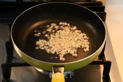 Make Garlic peppers for lazy people step 2
