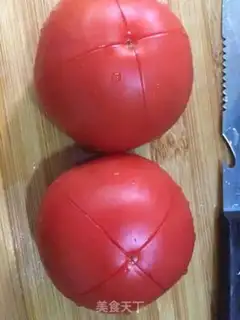Make Tomato fried eggs and rice step 0