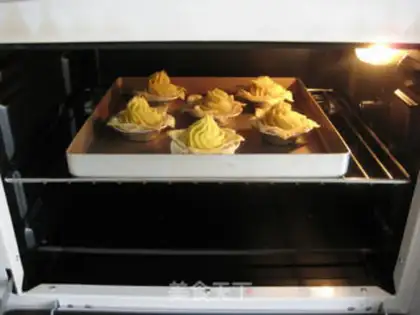 Make Potato brittle tower step 10