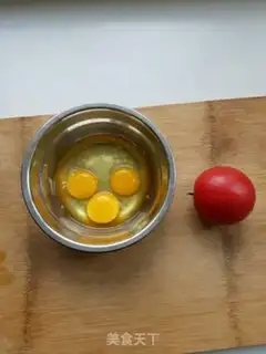 Make Tomato fried eggs step 0