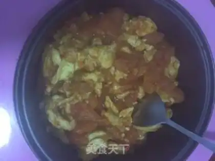Make Tomato fried eggs and rice step 3