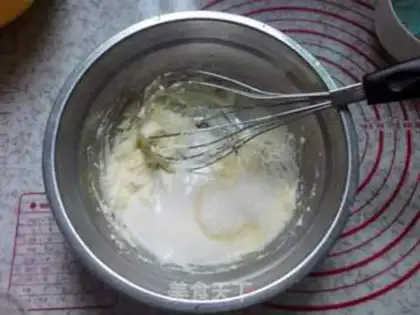 Make Berry sauce cheese pie step 3