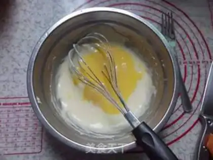 Make Berry sauce cheese pie step 4