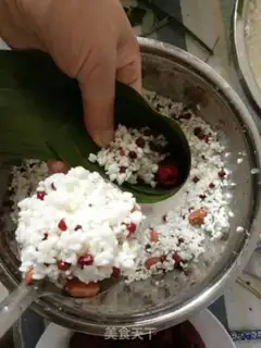 Make Red dates step 10