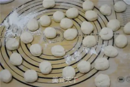 Make Monkey bread step 5