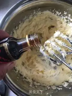 Make Flower cookies step 3