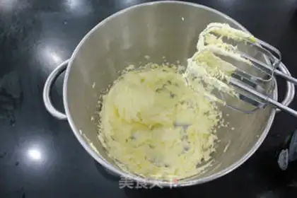 Make Apricot cookies step 1