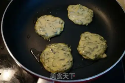 Make Egg fragrance pancakes step 8