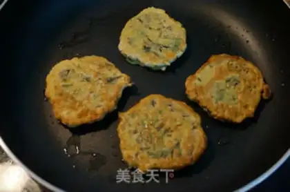 Make Egg fragrance pancakes step 9