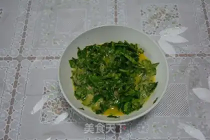 Make Mint fried eggs step 1