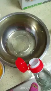 Make Dragon Cat Chi Fung Cake step 3