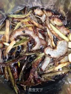 Make Onion oil step 3