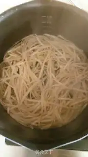 Make Tomato eggs for noodles step 0