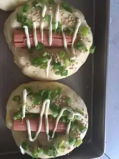 Make The soup grows soft onion bread step 15