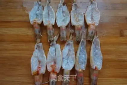 Make Garlic shrimp step 1