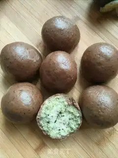Make Fancy buns step 10
