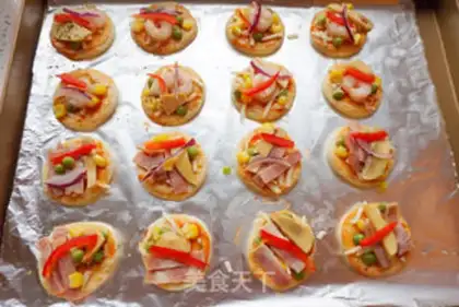 Make Mini pizza step 12
