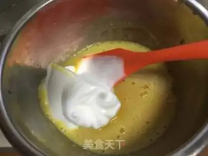 Make Rainbow box cake step 3