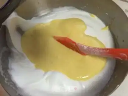 Make Rainbow box cake step 5
