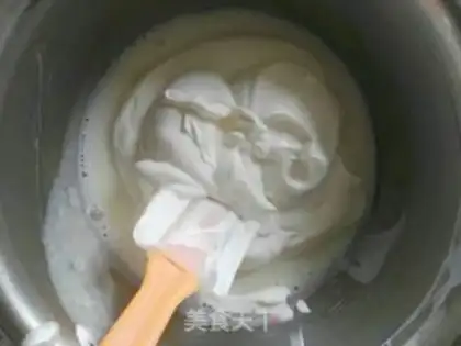Make Love yogurt mousse step 16
