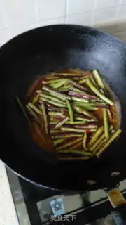 Make Soccer Bean Horn step 4