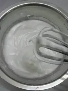 Make No sour cream cake step 4