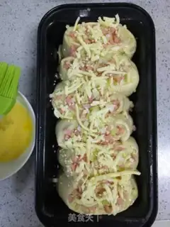Make Onion ham and cheese step 14