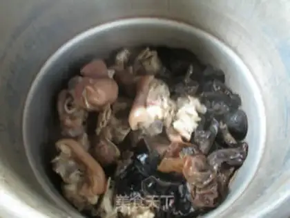 Make ♪ Black-muck, white-eared pig hoof ♪ step 7